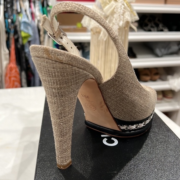 Chanel designer - Picture 3 of 7